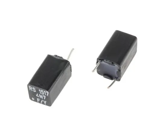 63-4560-32　RS PRO Polystyrene Capacitor 4.7nF 63V dc ±1% Tolerance Through Hole 7.5mm diameter　116-307