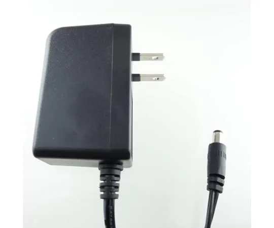 63-3136-20　AC Adapter 3.3 V 2 A　ATS012T-W033U