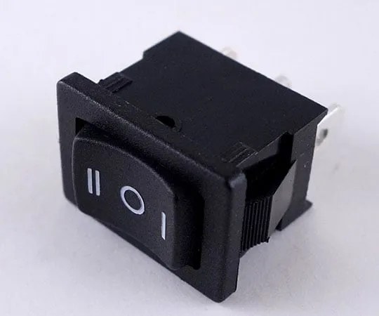 63-3125-83　Locker Switch (ON) -OFF - (ON)　3053-P1T2C02BKBK-H