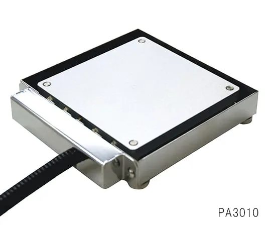 3-7074-06　Hot Plate 300℃ 30 x 30mm　PA3003