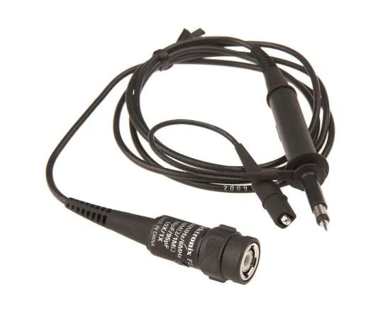 63-4815-83　Tektronix P2220 Oscilloscope Probe, Probe Type: Passive 200MHz 1:1, 1:10　P2220