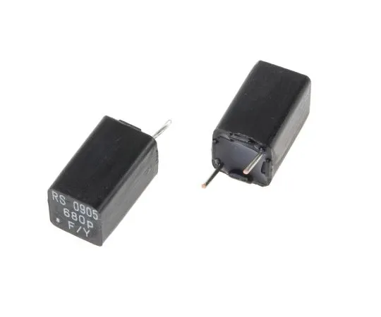 63-6550-11　RS PRO Polystyrene Capacitor 680pF 63V dc ±1% Tolerance Through Hole 7.5mm diameter　116-256