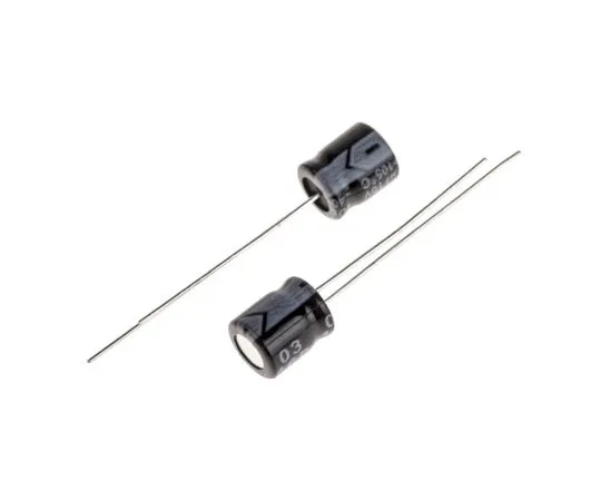 63-4989-60　RS PRO 100μF 16V dc Aluminium Electrolytic Capacitor, Through Hole 6 (Dia.) x 7mm +105°C 6mm 2.5mm 7mm　707-5809