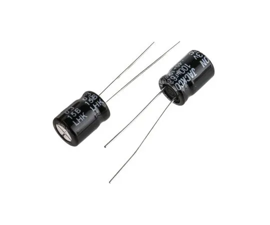 63-4998-60　RS PRO 100μF 63V dc Aluminium Electrolytic Capacitor, Through Hole 8 (Dia.) x 11mm +105°C 8mm 3.5mm 11mm　711-1592