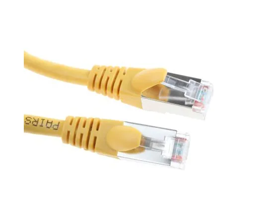63-6704-29　RS PRO Yellow PVC Cat5e Cable F/UTP, 500mm Male RJ45/Male RJ45 Terminated　557-395