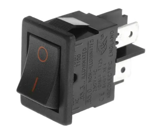 63-7462-32　Arcolectric Single Pole Single Throw (SPST), Latching Rocker Switch Panel Mount　H8500XBAAA