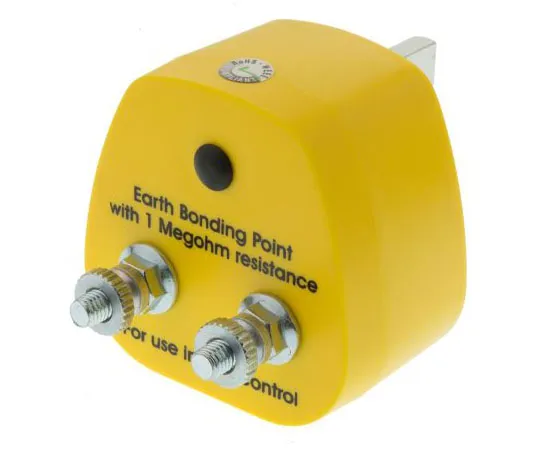 63-7477-96　RS PRO ESD Earth Bonding Plug With Grounding Post x 2　298-3884