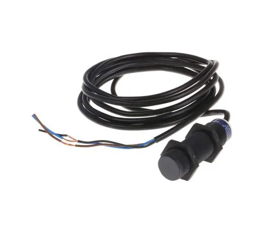 63-7490-46　Telemecanique Sensors Inductive Sensor 8 mm Detection, M18 x 1, PNP-NO, 61.8mm Length, 12 → 48 V dc supply　XS4P18PA370