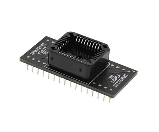 63-7437-02　Winslow Straight Through Hole Mount 1.27 mm, 2.54 mm Pitch IC Socket Adapter, 32 Pin Female PLCC to 32 Pin Male DIP　WA032127FSAJTRC
