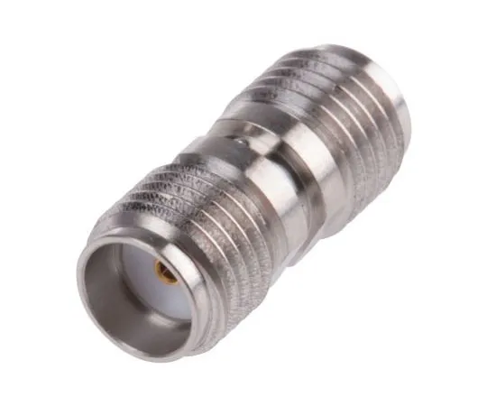 63-7474-50　Straight 50Ω RF Adapter SMA Socket to SMA Socket 0 → 18GHz　R125705001