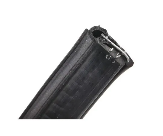 63-7640-93　RS PRO Rubber Black Edge Protector Strip, 20m x 15.6mm x 8.5mm　619-1708