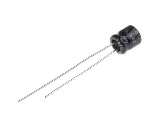63-7721-10　RS PRO 47μF 16V dc Aluminium Electrolytic Capacitor, Through Hole 5 (Dia.) x 5mm +105°C 5mm 2mm 5mm　170-1021