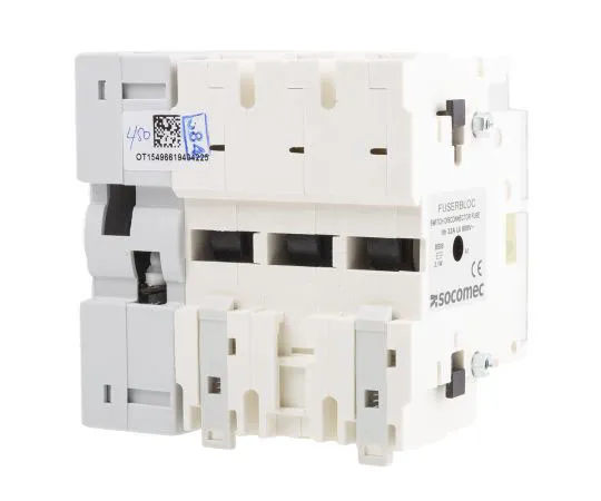 63-7603-33　Socomec 32 A 3P F***d Isolator Switch　3841 3003