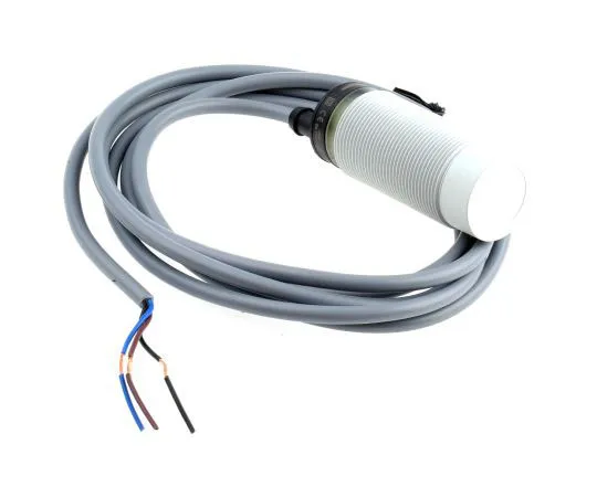 63-7691-76　Telemecanique Sensors Capacitive sensor 15 mm length 74.5mm NPN-NO supply voltage 12 → 24 V dc IP67　XT230A1NAL2