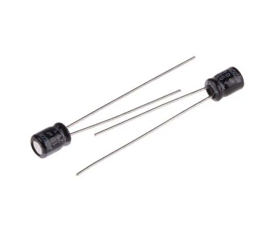 63-7721-05　RS PRO 10μF 25V dc Aluminium Electrolytic Capacitor, Through Hole 4 (Dia.) x 5mm +105°C 4mm 1.5mm 5mm　170-1016