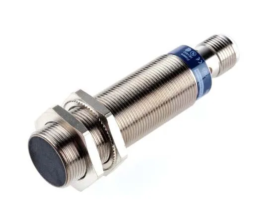63-7708-33　Telemecanique Sensors Inductive Sensor 5 mm Detection, M18 x 1, PNP-NO, 74mm Length, 12 → 48 V dc supply voltage　XS518BLPAM12