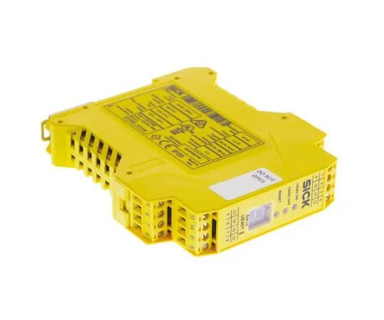 63-7584-05　Sick UE401 28.8 V dc Safety Relay　UE401-A0010