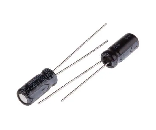 63-7736-30　RS PRO 220μF 10V dc Aluminium Electrolytic Capacitor, Through Hole 5 (Dia.) x 11mm +105°C 5mm 2mm 11mm　170-1153