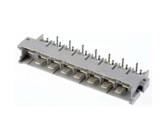 63-7808-24　Harting DIN 41 612 Series, 15 Way Right Angle Rectangular Connector Plug, 5.08mm Pitch　09061152911222