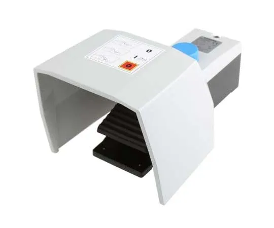 63-7818-53　SIRIUS 3SE2 Series Emergency Stop Foot Switch with Cover, 1 Pedal, Maintained Contacts, 2NO/2NC　3SE2924-3AA20