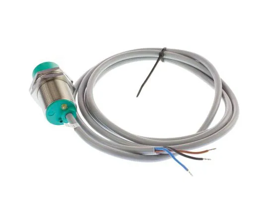 63-7956-38　Pepperl + Fuchs Capacitive sensor 15 mm length 60mm PNP-NO supply voltage 10 → 60 V dc IP67　CCN15-30GS60-E2-RSC